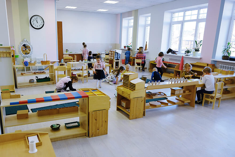 Монтессори-класс с делением на зоны