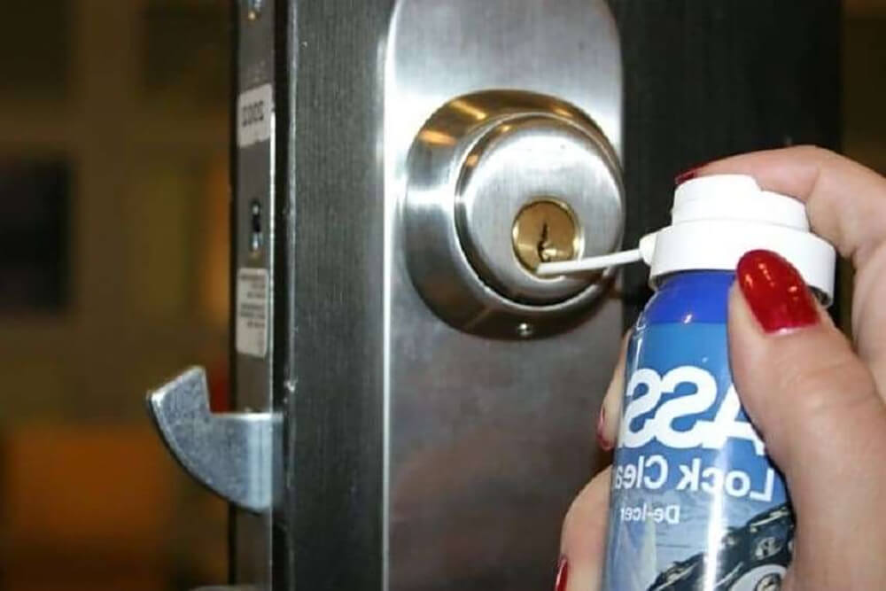 Смазка цилиндрового замка